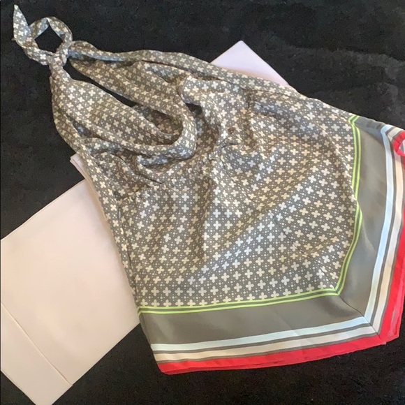 Victoria's Secret Handkerchief Top - Picture 3 of 4